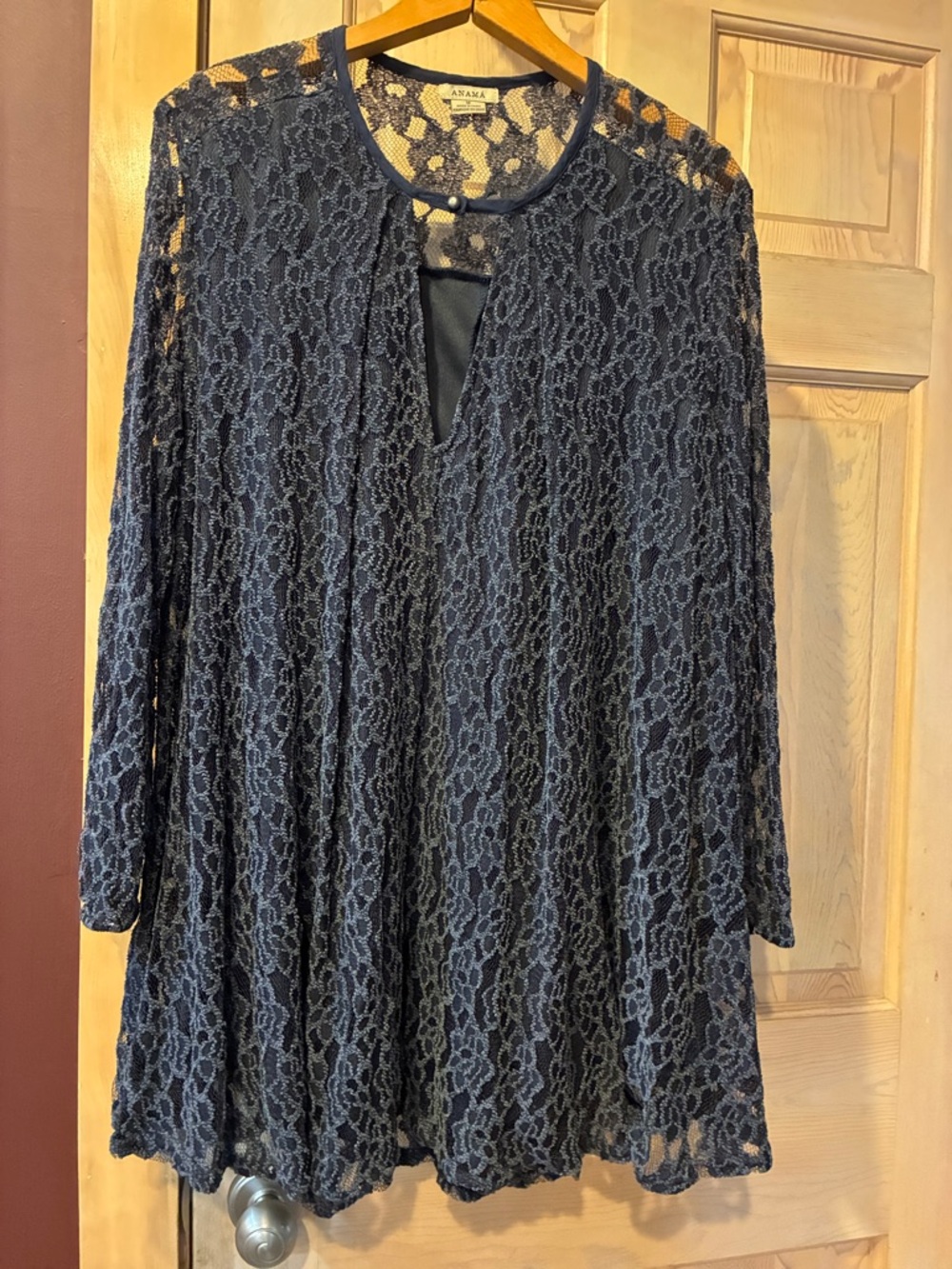 Anama Navy Lace Long-Sleeve Tunic Top